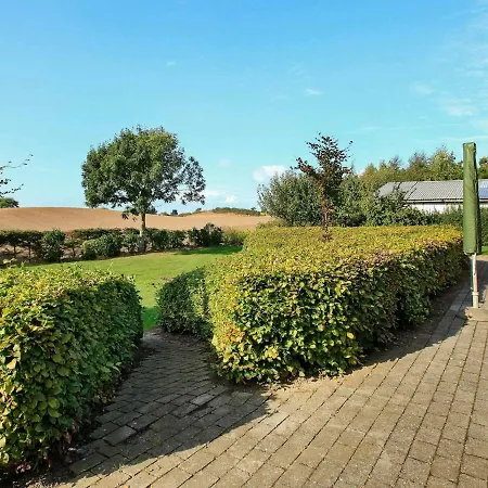 Four-Bedroom Holiday Home In Humble 4 Rudkøbing