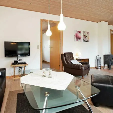 Four-Bedroom Holiday Home In Humble 4 Rudkøbing